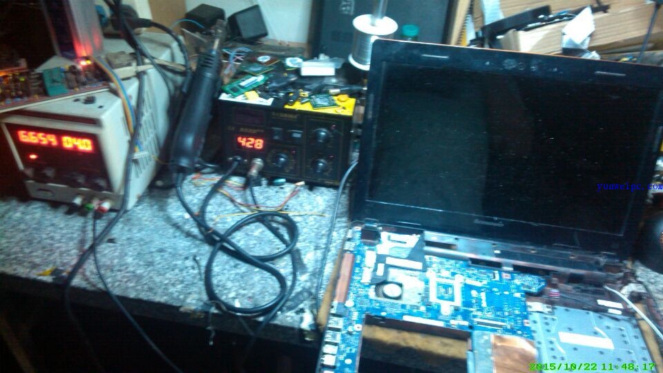 联想Y470 不通电,短路维修,不加电由主板短路引起维修
