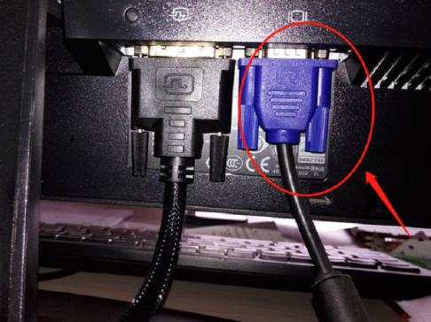 教你台式电脑屏幕显示无信号输入怎么解决_郴州运维电脑维修网