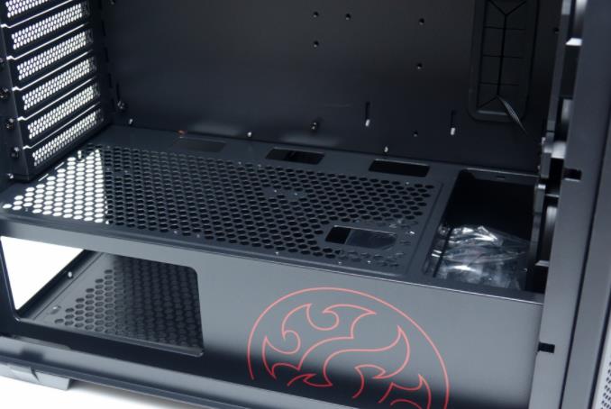 XPG STARKER中塔型机壳开箱