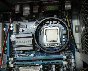 小编告诉你为什么电脑老是黑屏_郴州运维电脑维修网