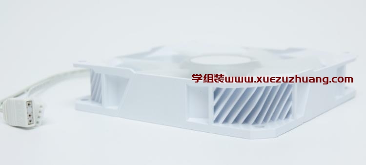 ROG STRIX LC II 360 ARGB WHITE EDITION开箱测试