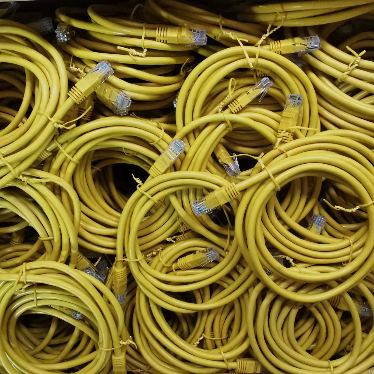 成品网线1.5米六类8芯黄色网线 CX | 编号：SP00496